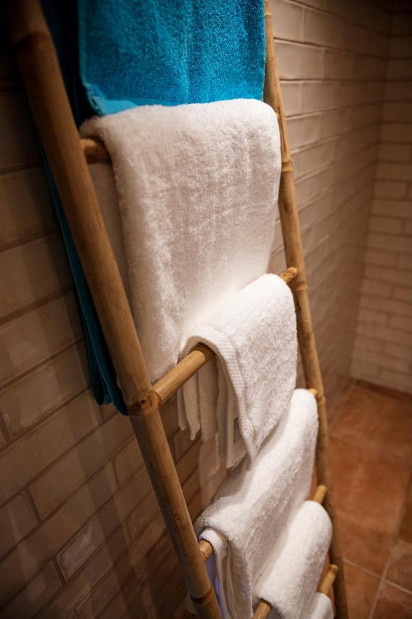 Klaritz Luxury Suites Lassi  Buitenkant foto